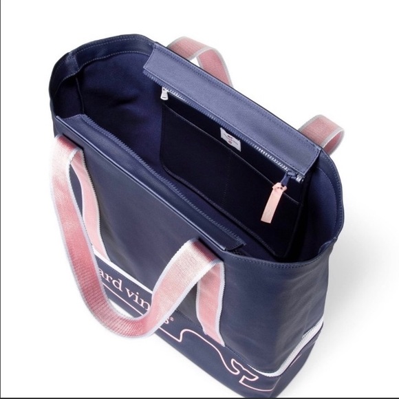 Vineyard Vines for Target whale line beach bag - Picture 3 of 4
